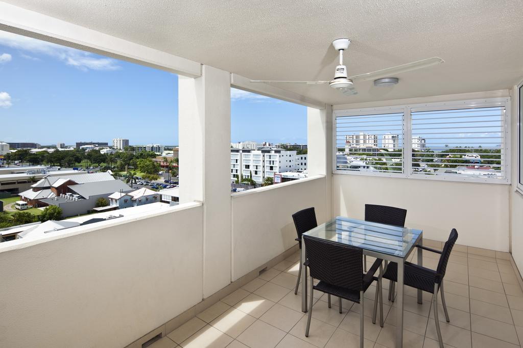 Cairns Central Plaza Apartment Hotel Official Ristorante foto